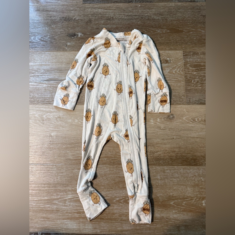 Willow+co One Piece with Pineapple Print